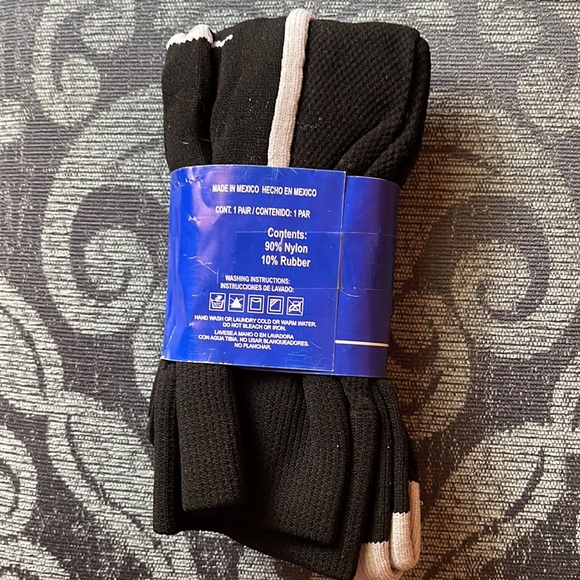 Score Black Soccer Socks Style 828 Size 8.5-11 - Picture 2 of 5